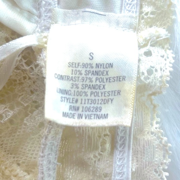 Ivory Lace Romantic Mesh Boho Halter Top Women’s Size Small - Picture 6 of 7